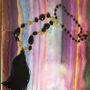 VINTAGE GOLD BLACK TASSEL NECKLACE